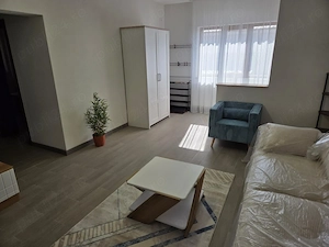 Casă Duplex Mangalia | 2 Apartamente Separate | Curte, 8 Parcări, Mobilată Nou - imagine 3