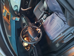 Se vinde megane 3. 1,4 benzină + gpl. Problemă motor. - imagine 3