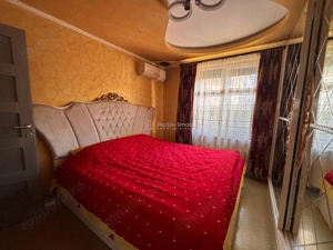 Investitie inteligenta: apartament si spatiu comercial cu acces separat - imagine 2