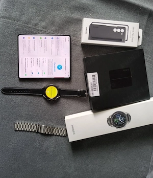 Samsung Galaxy Z Fold 5
