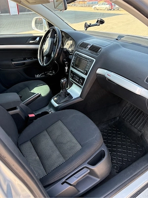 Skoda Octavia Scout 2011 - imagine 8