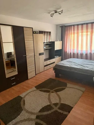 Apartament 2 camere decomandat, cartier Plopilor - imagine 2