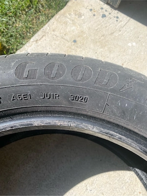 Anvelope vara GoodYear Efficient Grip Performance 205/55/R17 91V - imagine 2