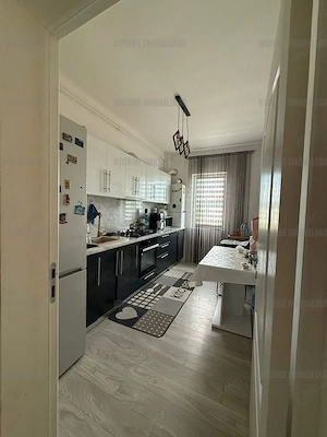 Apartament 2 camere - decomandat - mobilat si utilat - 100.000 euro