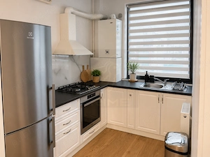 Apartament premium, loc de parcare, 70 metri de plaja - imagine 3