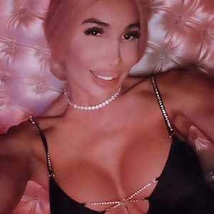 Transexuala reala  - imagine 3