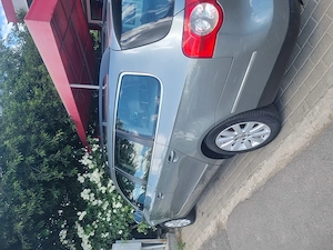 Vând passat an 2006 1.6 benzina! - imagine 3