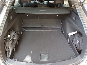 toyota corolla hybrid sport touring  - imagine 4