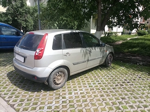 Ford Fiesta - imagine 2