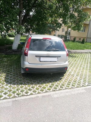 Ford Fiesta - imagine 4