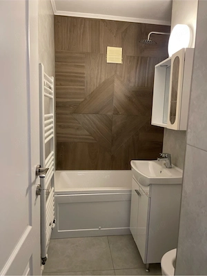 Inchiriez apartament in regim hotelier - imagine 4