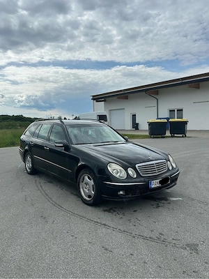 Mercedes-Benz E220 CDI W211