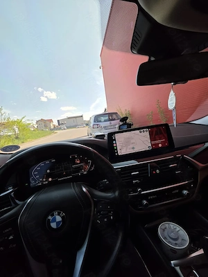BMW Seria 5 G30 Facelift 520d Mild Hybrid - imagine 6