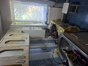 vand apartament 2 camere cofort 2 sporit dec zona micro 5
