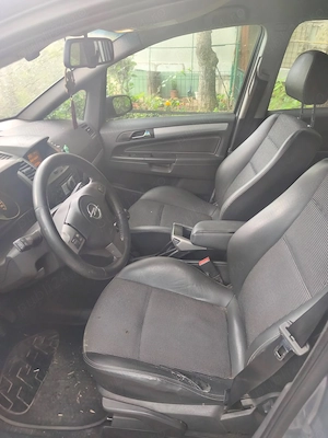 Opel zafira (7 locuri ) - imagine 3