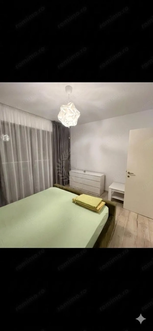 //2 CAMERE// ULTRACENTRAL// - imagine 4