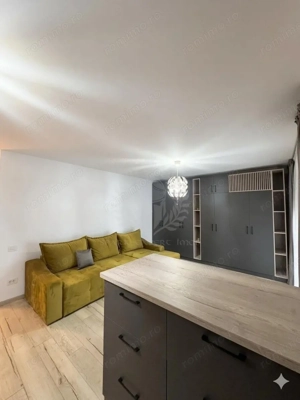 //2 CAMERE// ULTRACENTRAL// - imagine 2