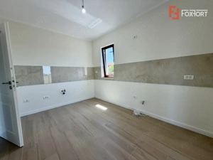 Duplex premium cu 5 camere - Dumbravita - imagine 2