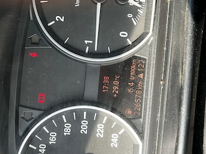 BMW 118d 2011 - 2.0 Diesel 143cp  - imagine 5