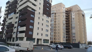 Loc parcare privat (nu garaj) la City Residence (langa Adama) si la City Lake View (lângă Vamina)
