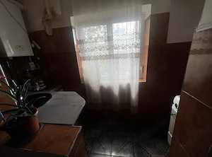 Apartament 2 Camere Decomandat Confort 1  Centrala Proprie Zona Soarelui Gen 30 - imagine 4