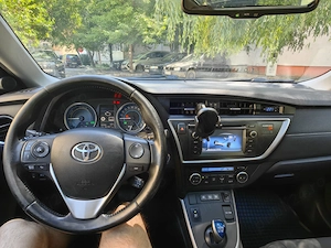 Vand Toyota Auris 1.8 hybrid touring sport 2014 - imagine 7