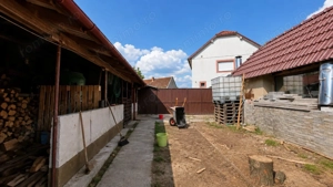 CASA RENOVATA DE VANZARE, SALONTA - imagine 15