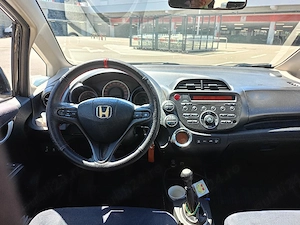 Honda Jazz 1.4 v-tech - imagine 5