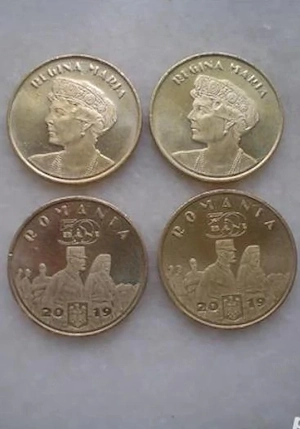 Vand monezi 50 de bani cu regina maria și revoluția 