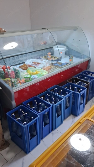 Vitrină frigorifică 