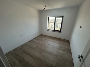 Duplex 4 dormitoare ! Ultima disponibila, Jumate de duplex la cheie cu 0% Comision Poremo Imobiliare - imagine 12
