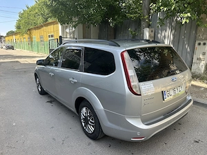 Ford Focus 1,6 DIESEL 90Cp - imagine 6