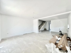 Duplex elegant - 4 camere - Zona Esso - Mosnita Noua - imagine 6