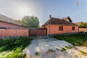 Casă cu 3 camere de vânzare in Vladimirescu - imagine 17