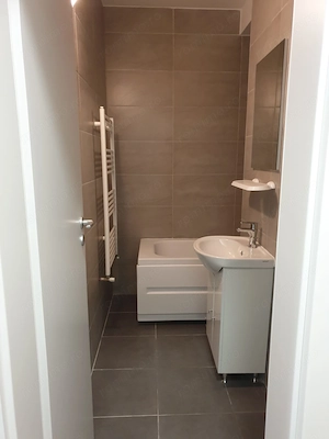 Apartament 1 Camera Decomandat Bloc Nou 1 Loc De Parcare Privat  Centrala Proprie Zona Girocului - imagine 11