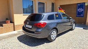 Opel Astra J - 1,7 CDTI - imagine 2