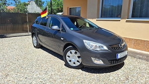 Opel Astra J - 1,7 CDTI - imagine 4