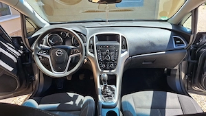 Opel Astra J - 1,7 CDTI - imagine 6