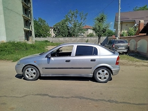 Opel Astra G,1.6,,Acte la zi  - imagine 8