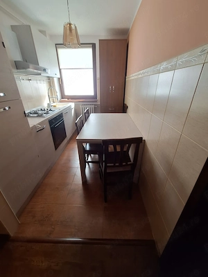 Se vinde apartament cu 3 camere mobilat si utilat! - imagine 2