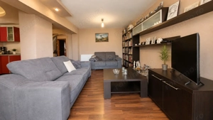 3 camere Găvana 3, etaj 3, sup = 95 mp, zona școlii nr. 19