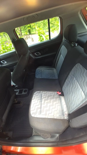 De vânzare  Skoda Fabia 1.2 benzină   economică, fiabilă și întreținută! - imagine 5