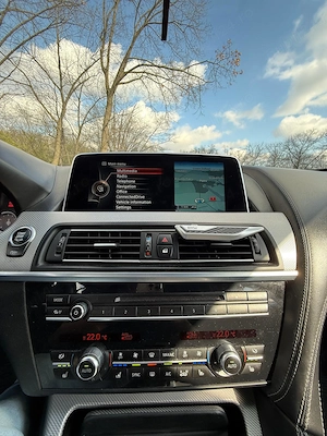 BMW seria 6 LCI 640d EURO6 2015 avariat - imagine 10