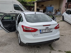 Vand Ford Focus 2012 - imagine 5