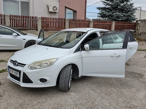 Vand Ford Focus 2012 - imagine 2