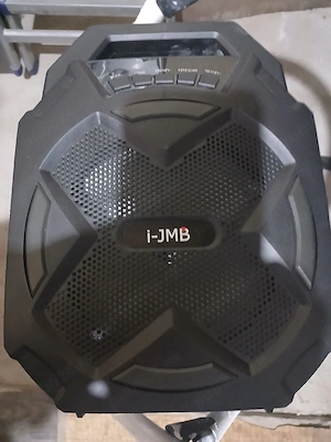 Vând boxe 