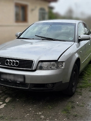 Audi A4 B6 2.0 Benzină   Dezmembrez complet (fără motor)