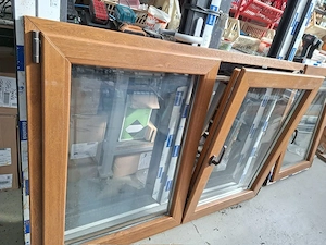 Ferestre pvc stejar auriu 