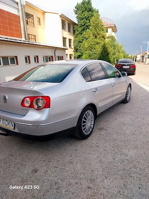 Volkswagen Passat B6 2.0TDI 140 CP BKP 2007 E4 - imagine 3