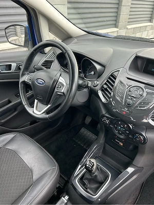 Ford EcoSport - imagine 5